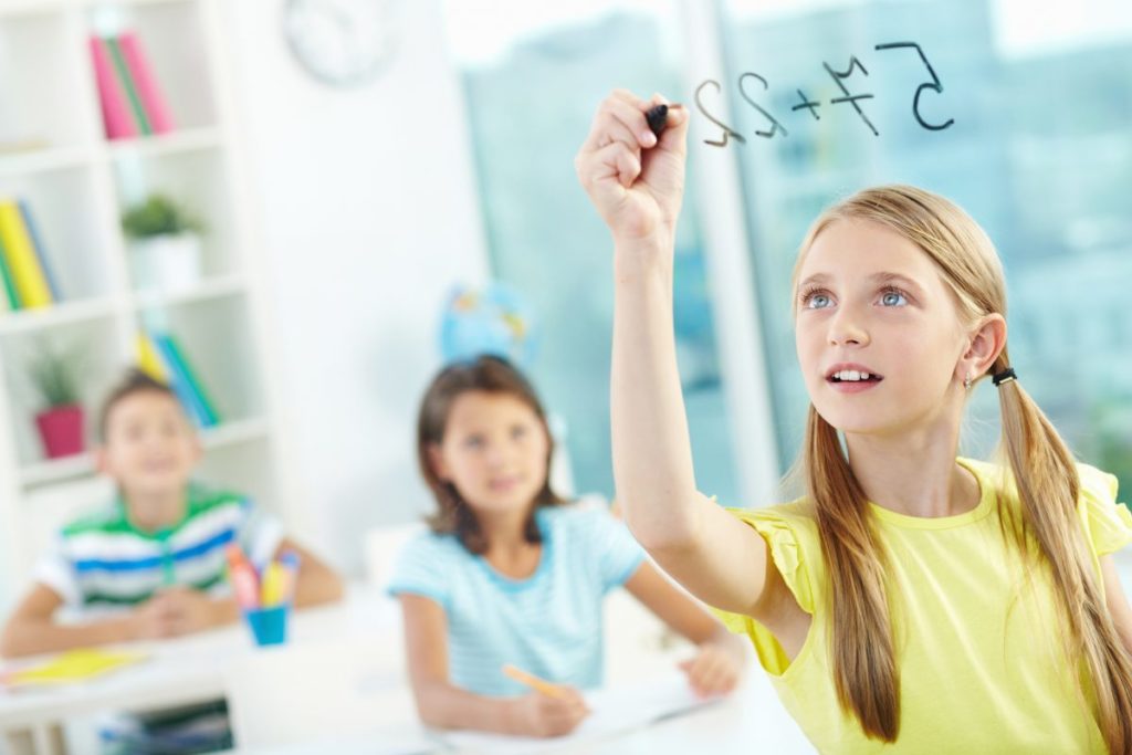 Як допомогти дітям з математикою в школі?
